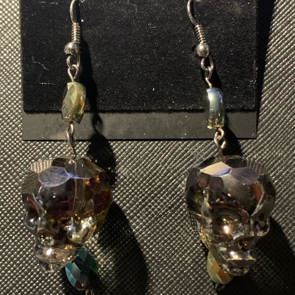 EARRINGS - Picture 5 of 6